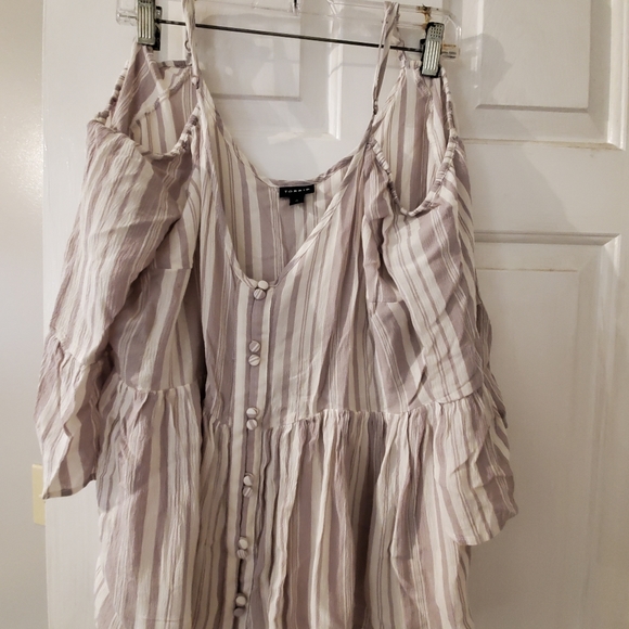 Torrid - cold shoulder blouse (size 0) - Picture 1 of 2